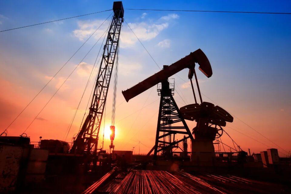 Distribution Network Optimisation in the Oil & Gas Sector